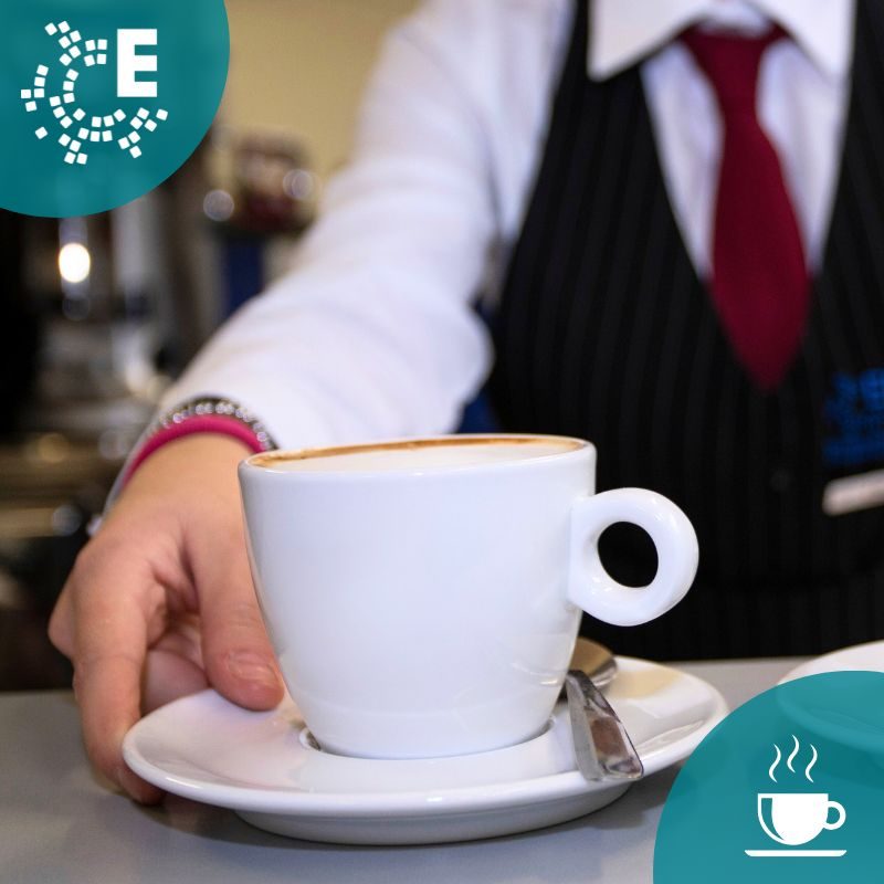 barista serve tazzina